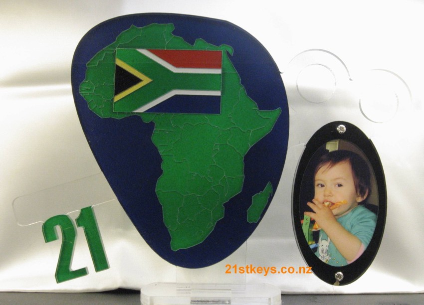 African Picture 21st Birthday Key