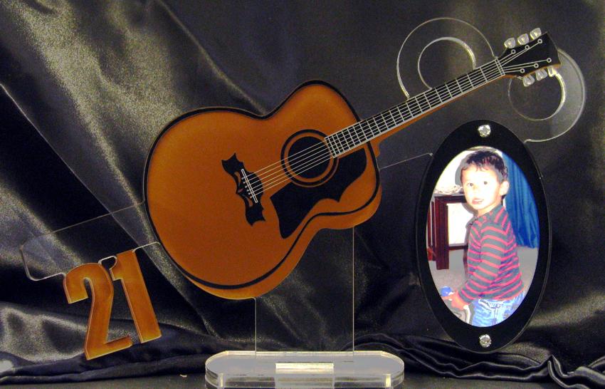 Brown Acoustic Guitar Picture 21st Key